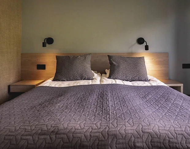 An official guest room at Hotel Kría